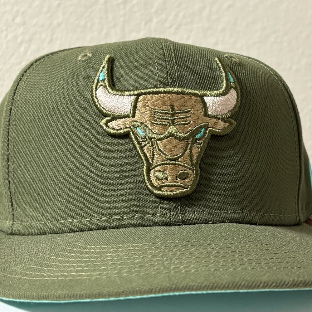 Chicago Bulls Flat Bill Hat